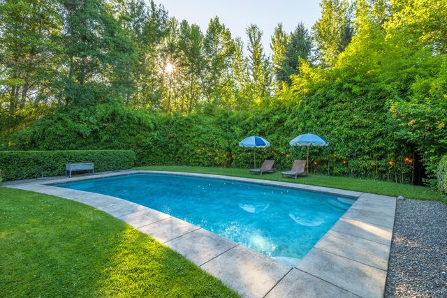 1900 Midway Avenue, Grants Pass, OR 97527