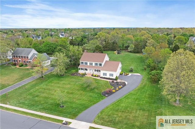 86 Carriage Trail, Montgomery, NJ 08502