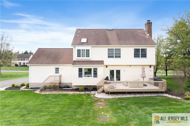 86 Carriage Trail, Montgomery, NJ 08502