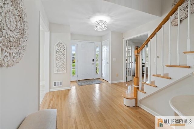 86 Carriage Trail, Montgomery, NJ 08502