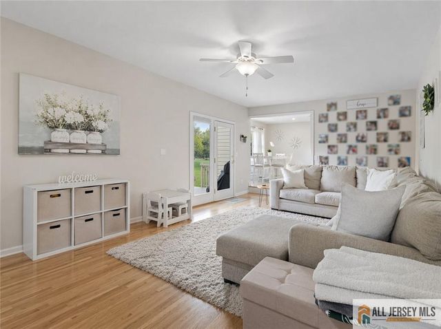 86 Carriage Trail, Montgomery, NJ 08502