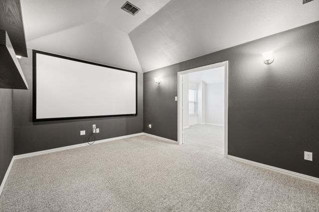 824 San Madrid Trail, Fort Worth, TX 76052