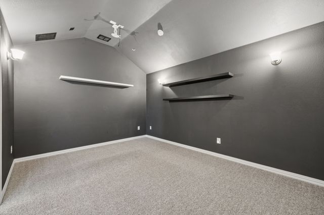 824 San Madrid Trail, Fort Worth, TX 76052