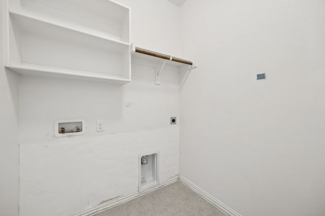 824 San Madrid Trail, Fort Worth, TX 76052