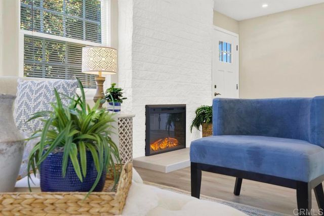 625 Santa Fe Drive, Encinitas, CA 92024
