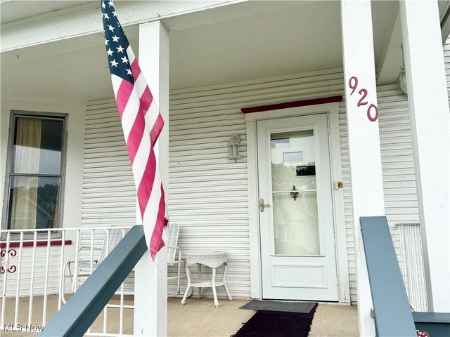 920 Mckinnon Avenue, East Liverpool, OH 43920