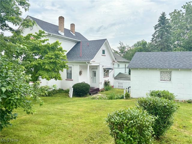 920 Mckinnon Avenue, East Liverpool, OH 43920