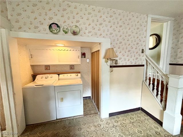 920 Mckinnon Avenue, East Liverpool, OH 43920