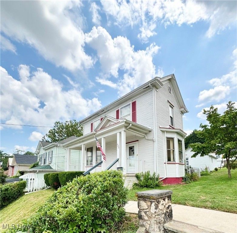 920 Mckinnon Avenue, East Liverpool, OH 43920