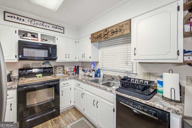 115 V F W Drive, Watkinsville, GA 30677