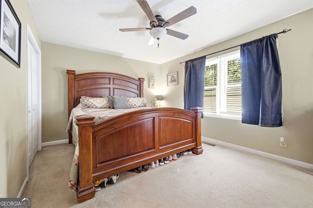 115 V F W Drive, Watkinsville, GA 30677