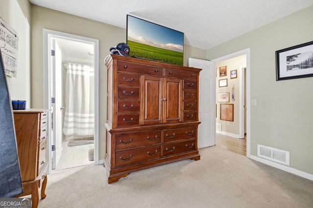 115 V F W Drive, Watkinsville, GA 30677