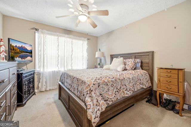 115 V F W Drive, Watkinsville, GA 30677