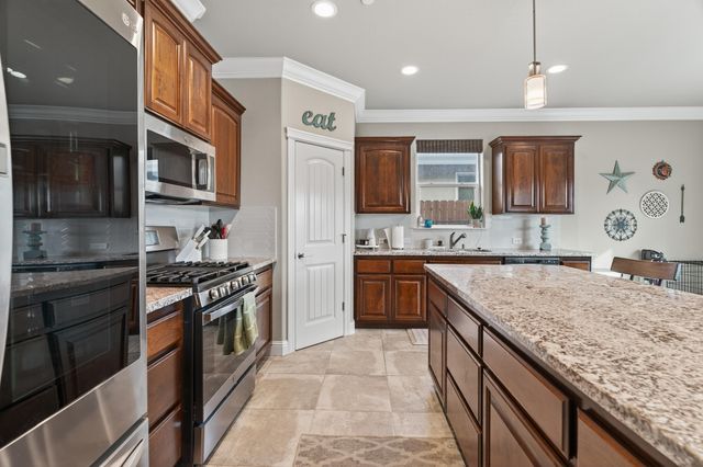 2846 Ukonom Drive, Redding, CA 96002