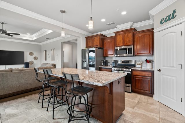 2846 Ukonom Drive, Redding, CA 96002