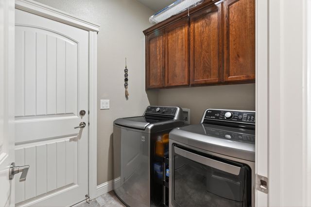 2846 Ukonom Drive, Redding, CA 96002