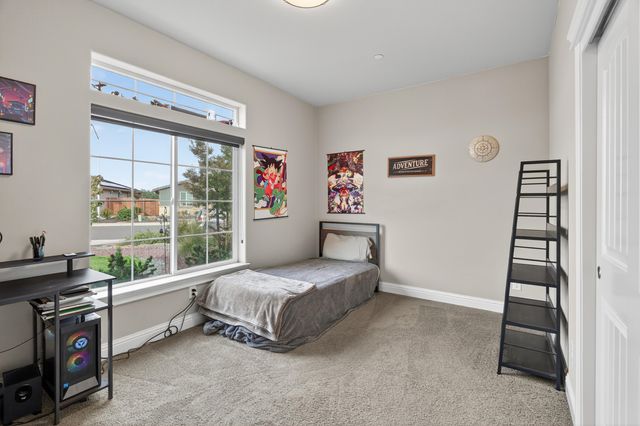 2846 Ukonom Drive, Redding, CA 96002