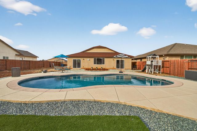 2846 Ukonom Drive, Redding, CA 96002