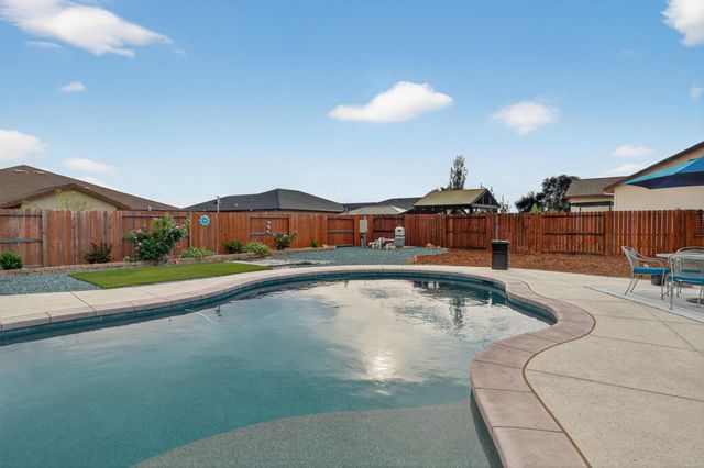 2846 Ukonom Drive, Redding, CA 96002