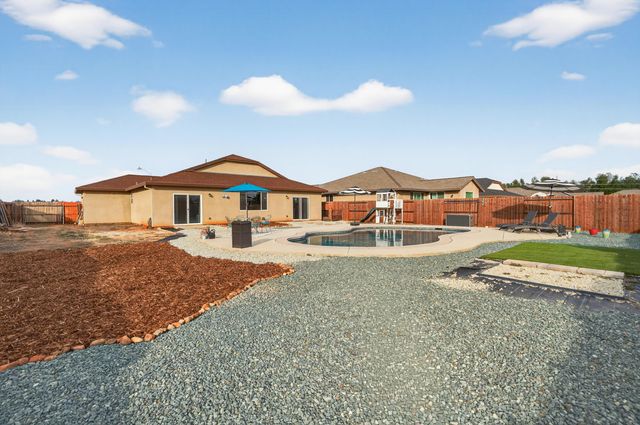 2846 Ukonom Drive, Redding, CA 96002