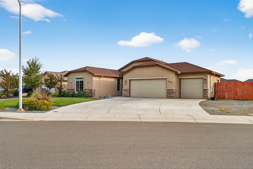 2846 Ukonom Drive, Redding, CA 96002