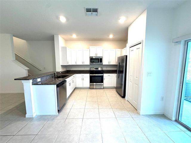 32235 POWDERPUFF MIMOSA DRIVE, San Antonio, FL 33576