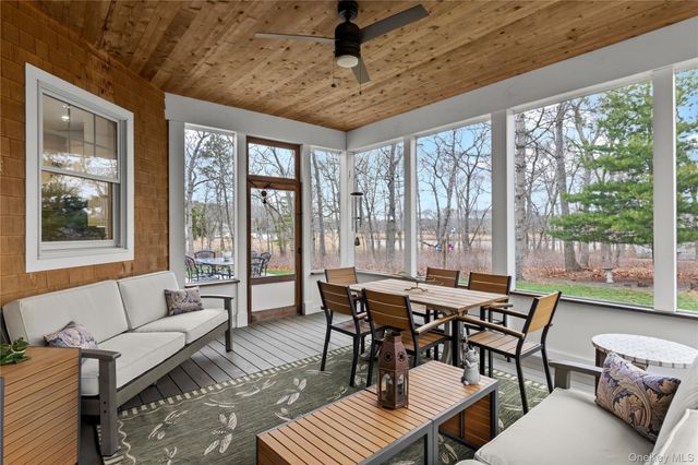 360 Masters Road, Laurel, NY 11948