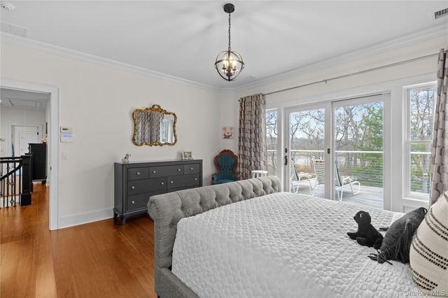 360 Masters Road, Laurel, NY 11948