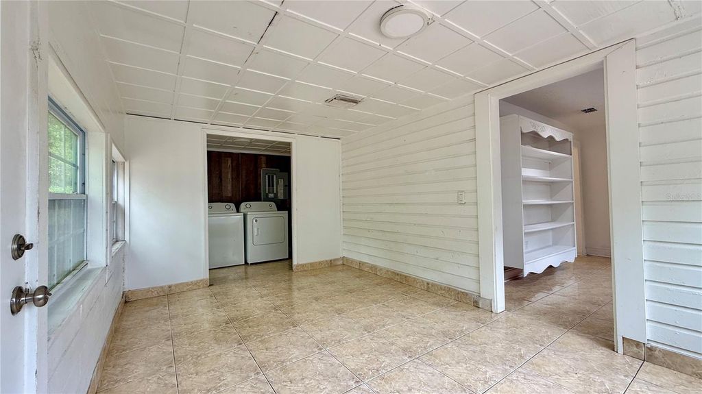 Image 37 of property listing at 1700 BRYANT STREET, Kissimmee, FL 34746
