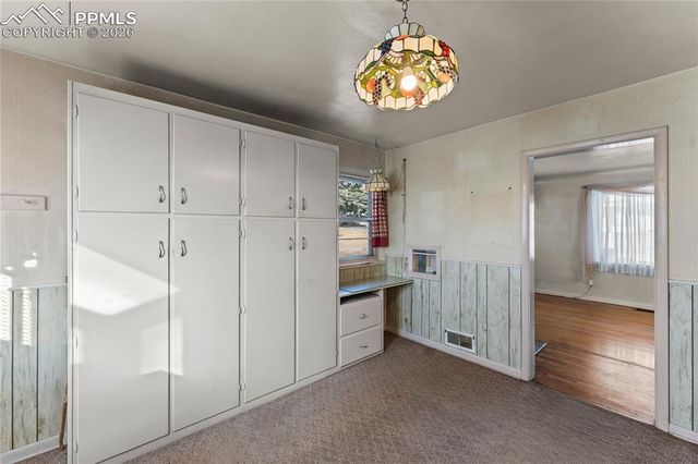 305 W Brookside Street, Colorado Springs, CO 80905