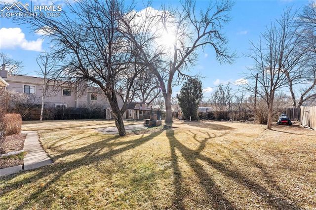 305 W Brookside Street, Colorado Springs, CO 80905