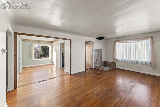 305 W Brookside Street, Colorado Springs, CO 80905