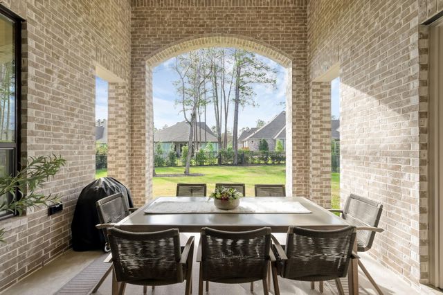 212 S Empress Green Place Place, Montgomery, TX 77316