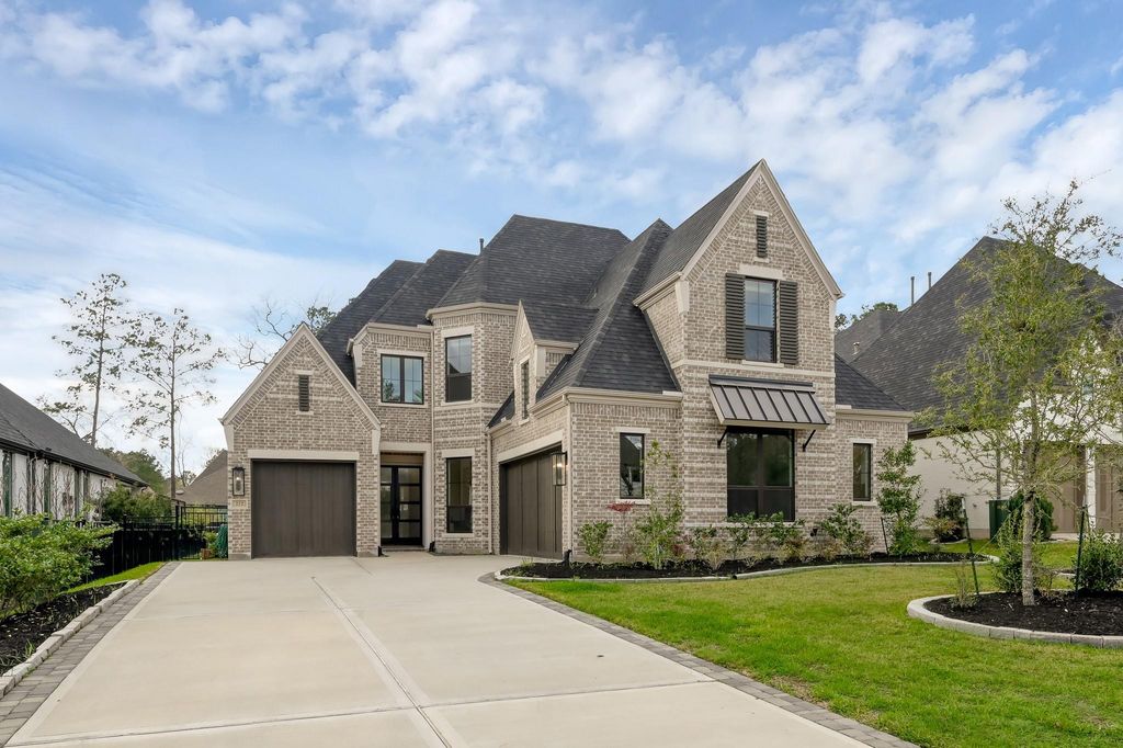 212 S Empress Green Place Place, Montgomery, TX 77316