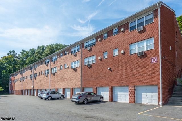 100 Pierson Miller Dr D12 12, Pompton Lakes Boro, NJ 07442