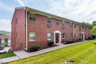 100 Pierson Miller Dr D12 12, Pompton Lakes Boro, NJ 07442