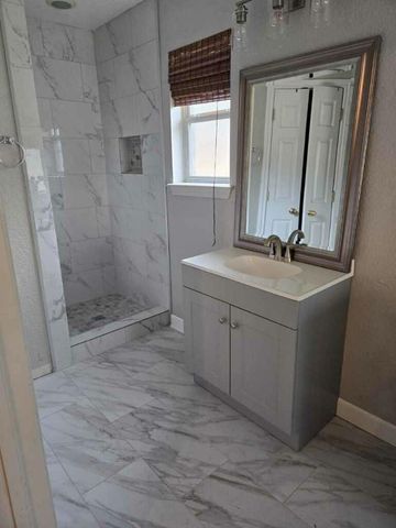 254 Maple Lane, Conroe, TX 77304