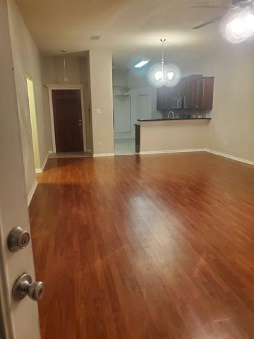 254 Maple Lane, Conroe, TX 77304