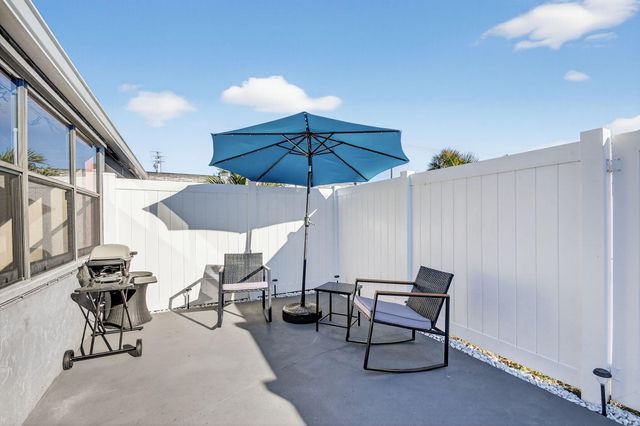 4470 Feivel Road 33, West Palm Beach, FL 33417