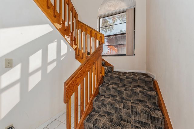 10439 S Circle Lake Drive 201, Boynton Beach, FL 33437