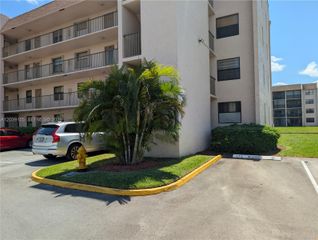 10120 Sunrise Lakes Blvd 110, Sunrise, FL 33322