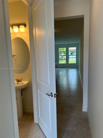 6121 Rancho Lane 6121, Greenacres, FL 33415