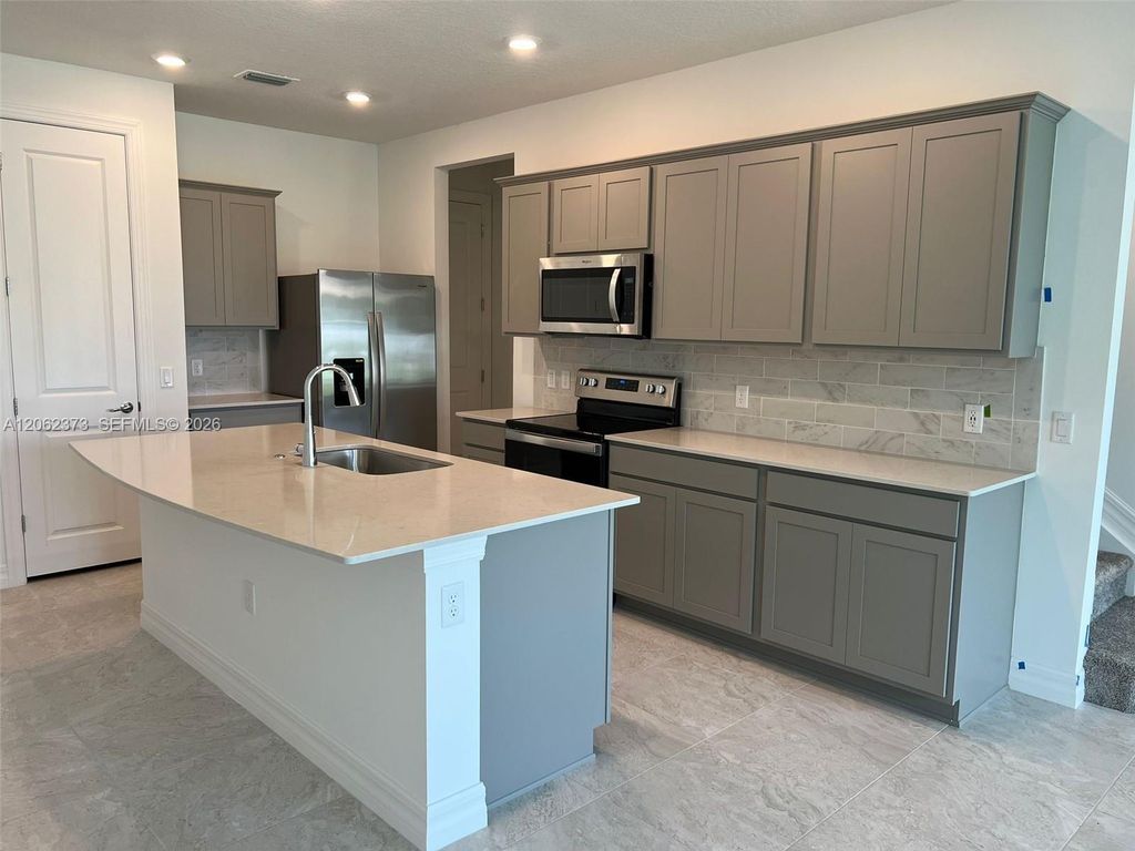6121 Rancho Lane 6121, Greenacres, FL 33415