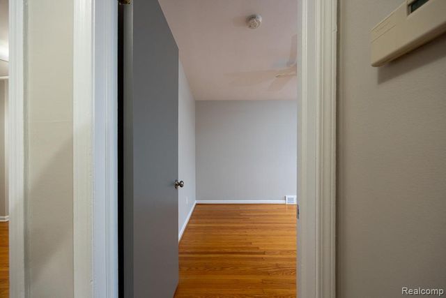 11755 Farley, Redford Charter Township, MI 48239