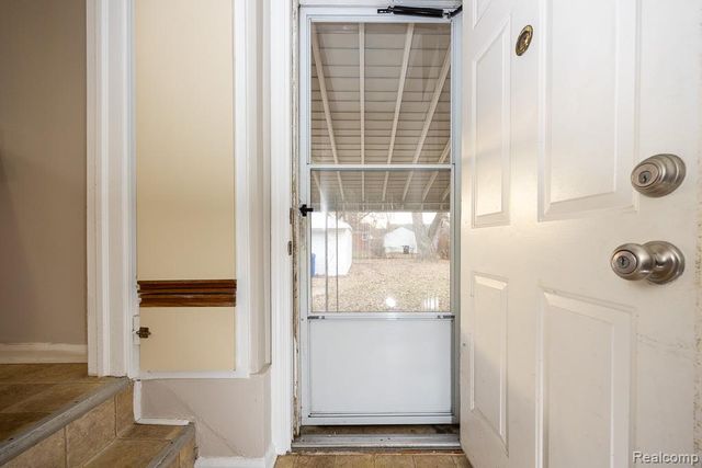 11755 Farley, Redford Charter Township, MI 48239