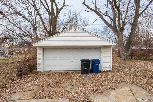 11755 Farley, Redford Charter Township, MI 48239