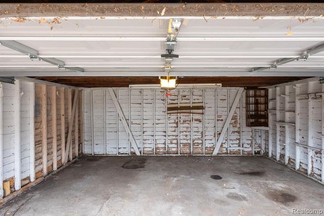 11755 Farley, Redford Charter Township, MI 48239