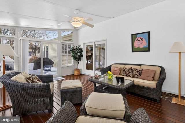 1860 YEOMAN CT, Crofton, MD 21114