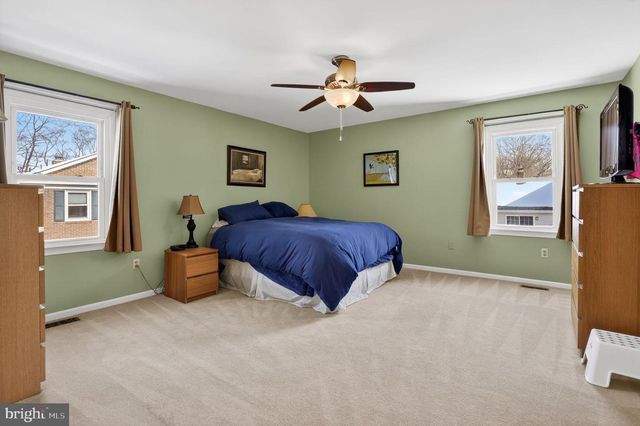 1860 YEOMAN CT, Crofton, MD 21114