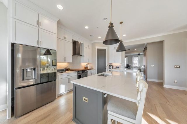 616 Brashy Street, Woodstock, GA 30188